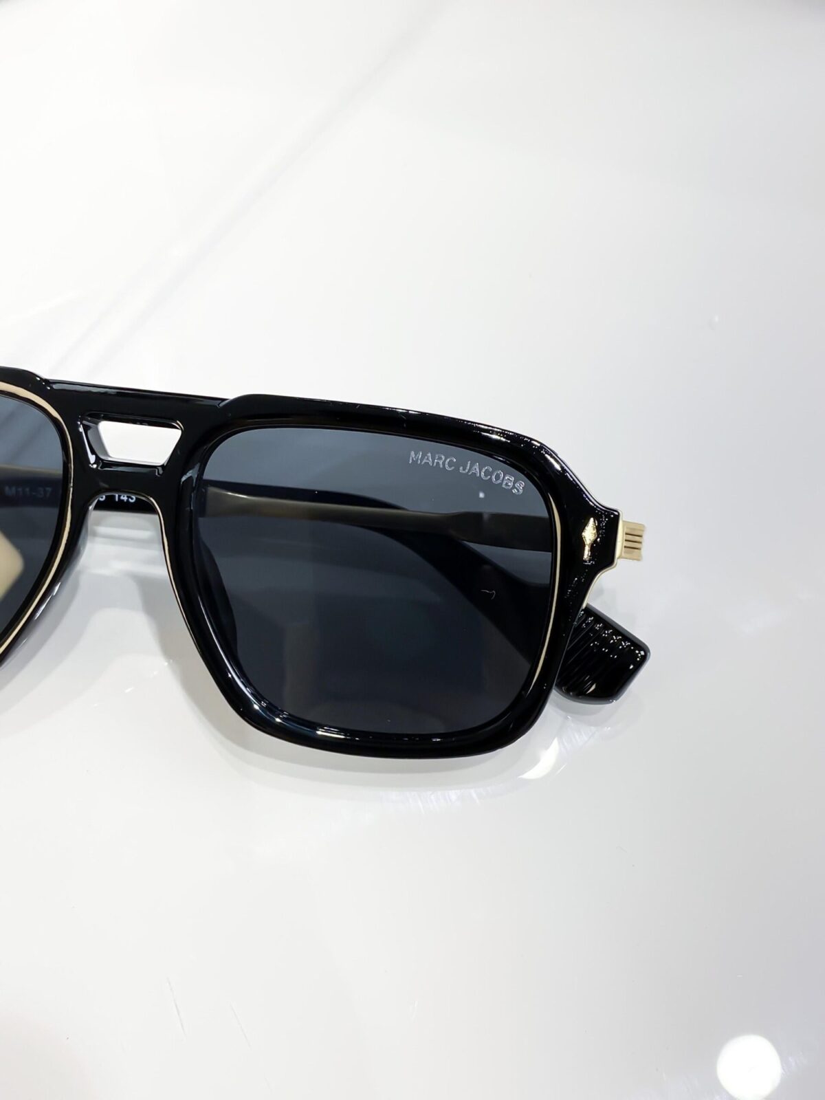 Marc Jacobs - Image 4