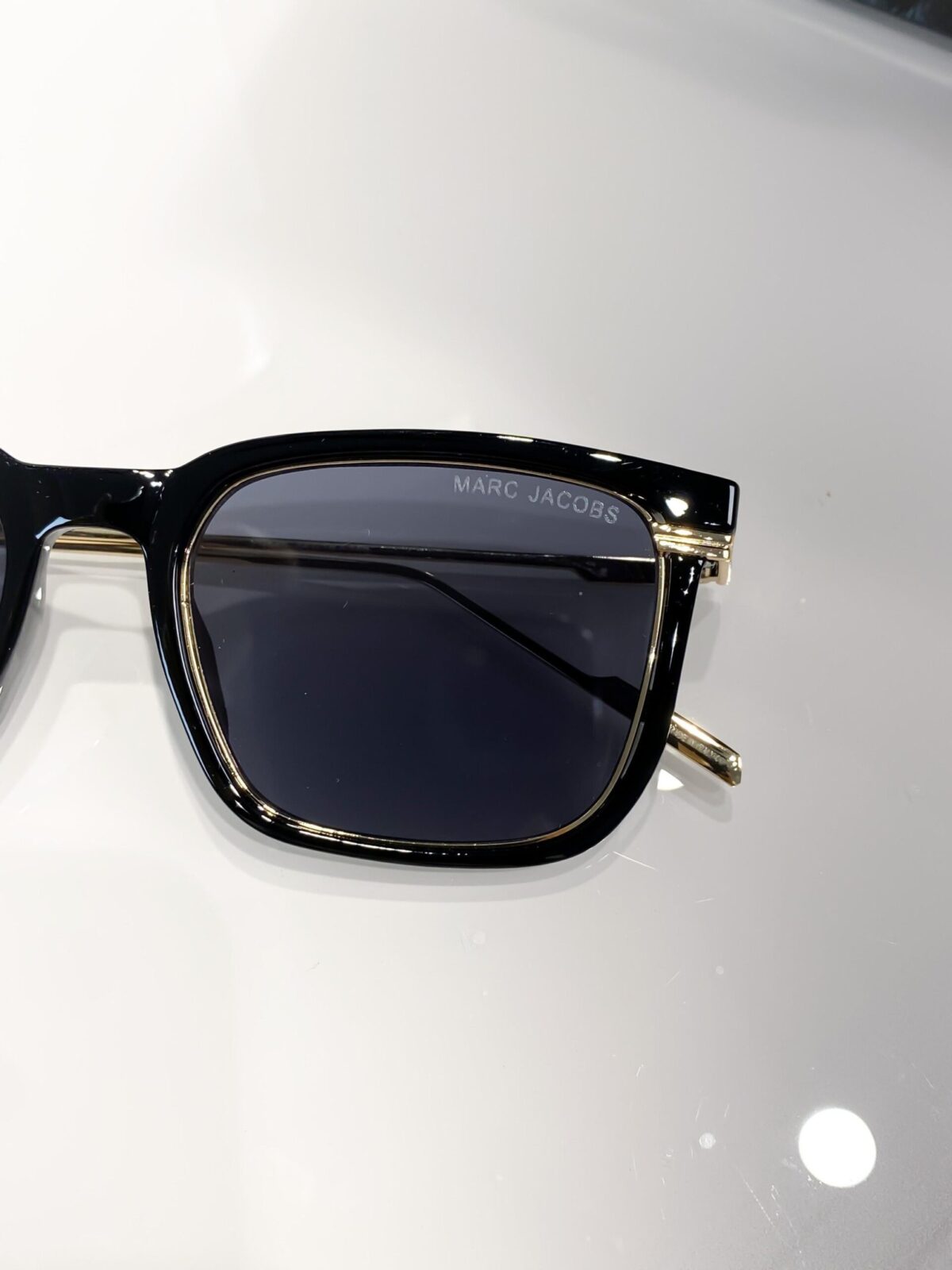 Marc Jacobs - Image 4