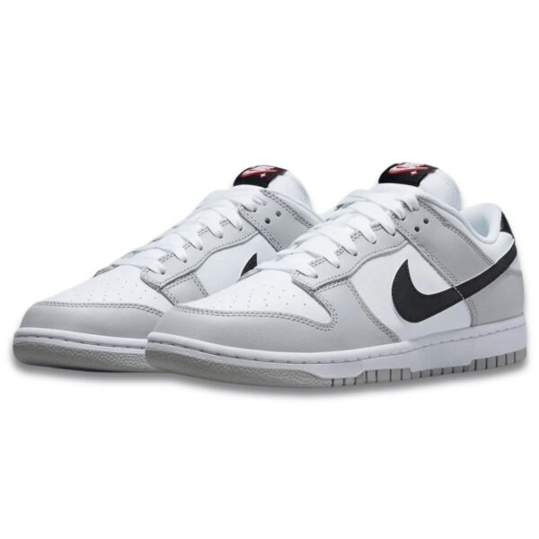 Nike Sb Dunk Low Scratch of coin