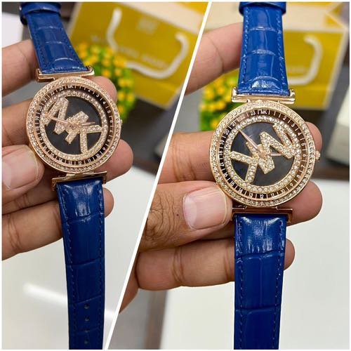 1000133235.jpg MICHAEL KORS - Image 1