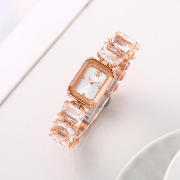 1000137928.jpg Swarovski Octagon - Image 1