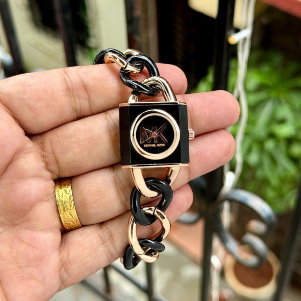 1000138007.jpg Michael Kors - Image 1