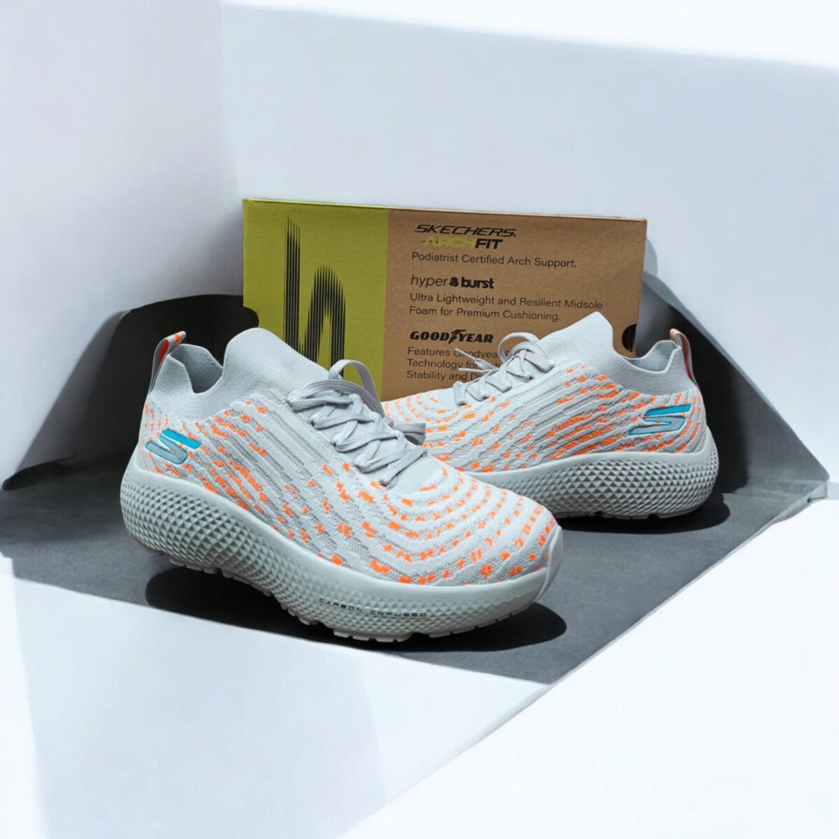 Skechers Max Road Hyper Burst Grey Orange - Image 3