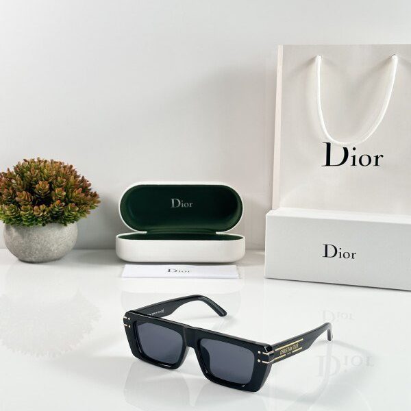 Dior_D29_Black