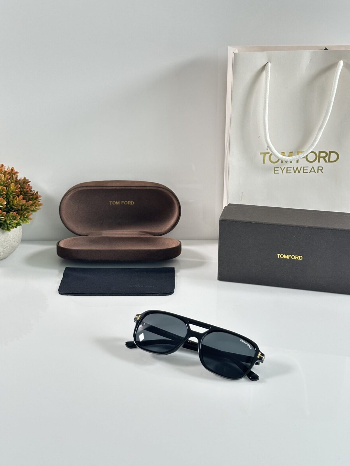 Tomford 9157 Black - Image 2