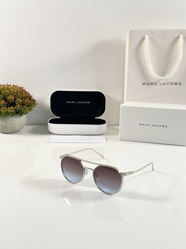 1000144211.jpg Marc Jacobs 9025 Silver Blue - Image 1