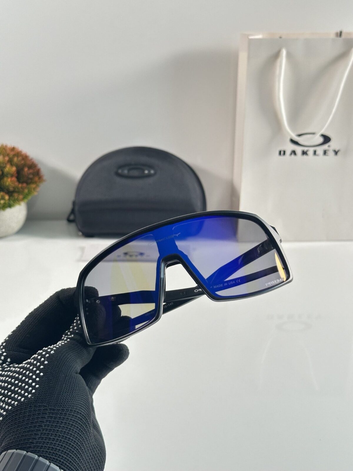 Oakely_9406_Black_Revo - Image 2