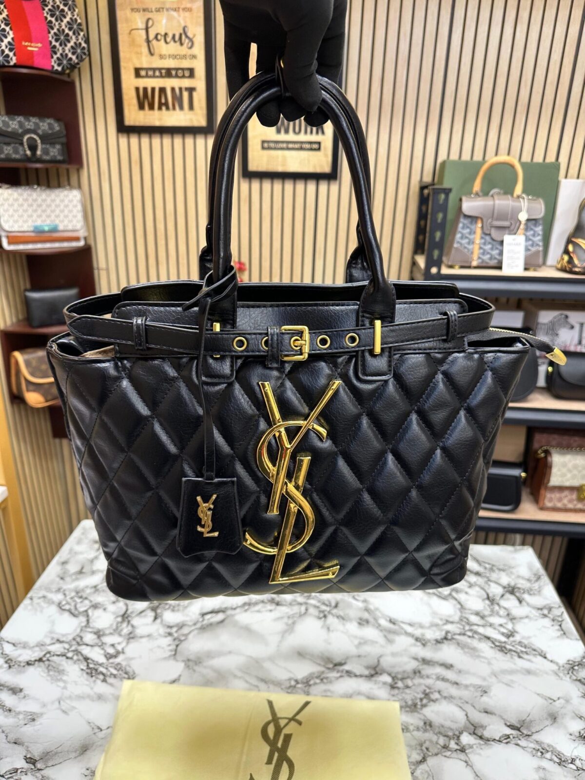 YSL SAINT LAURENT CLASSIC TOTE BAG - Image 2
