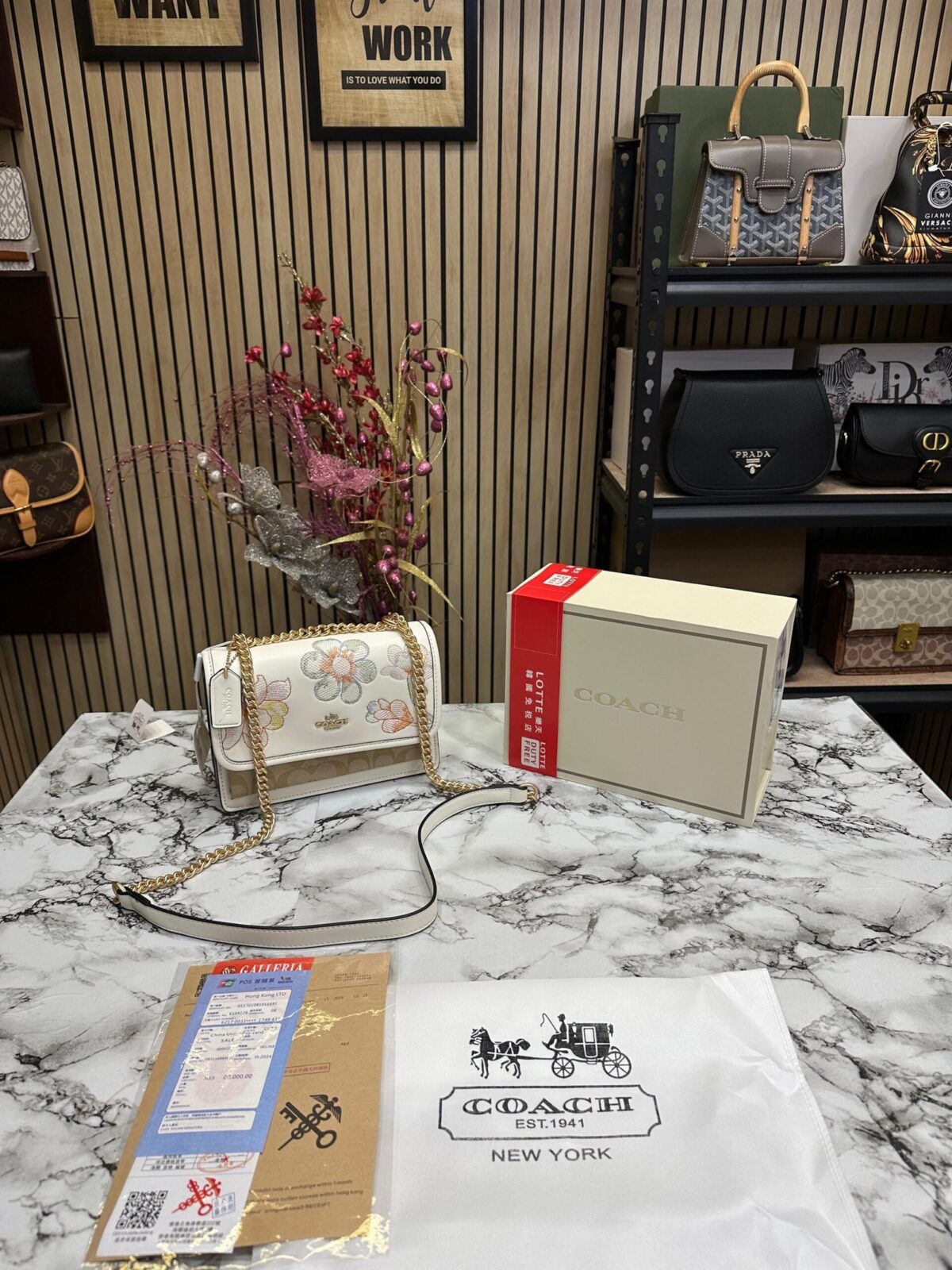 COACH KLARE FLORAL SIGNATURE CROSSBODY BAG WITH OG MAGNETIC BOX - Image 2