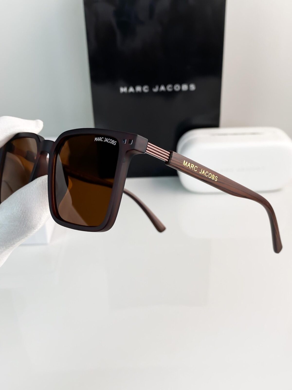 Marc Jacobs Full Brown - Image 7