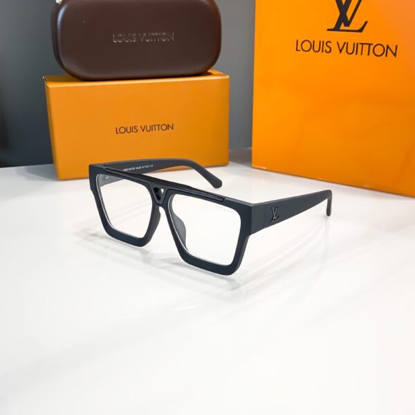 Louis Vuitton Frame
