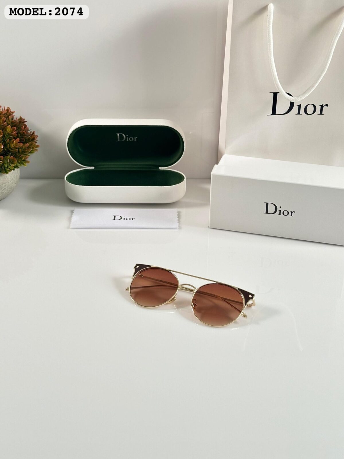 Dior Gold Brown - Image 2