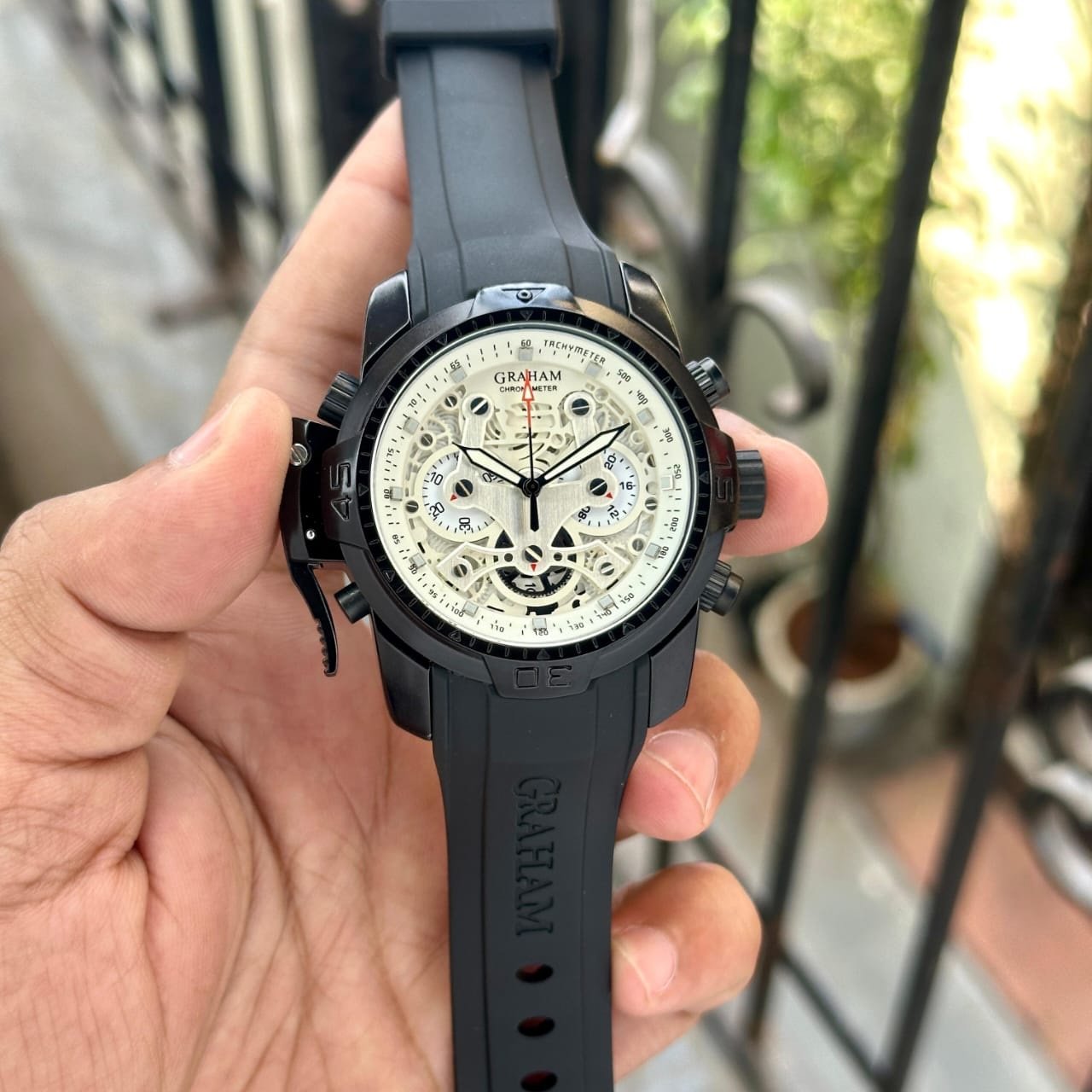 579773bb-3fcc-48a2-bc7c-e3d78ddd814c-1.jpeg Graham Chronograph - Image 1