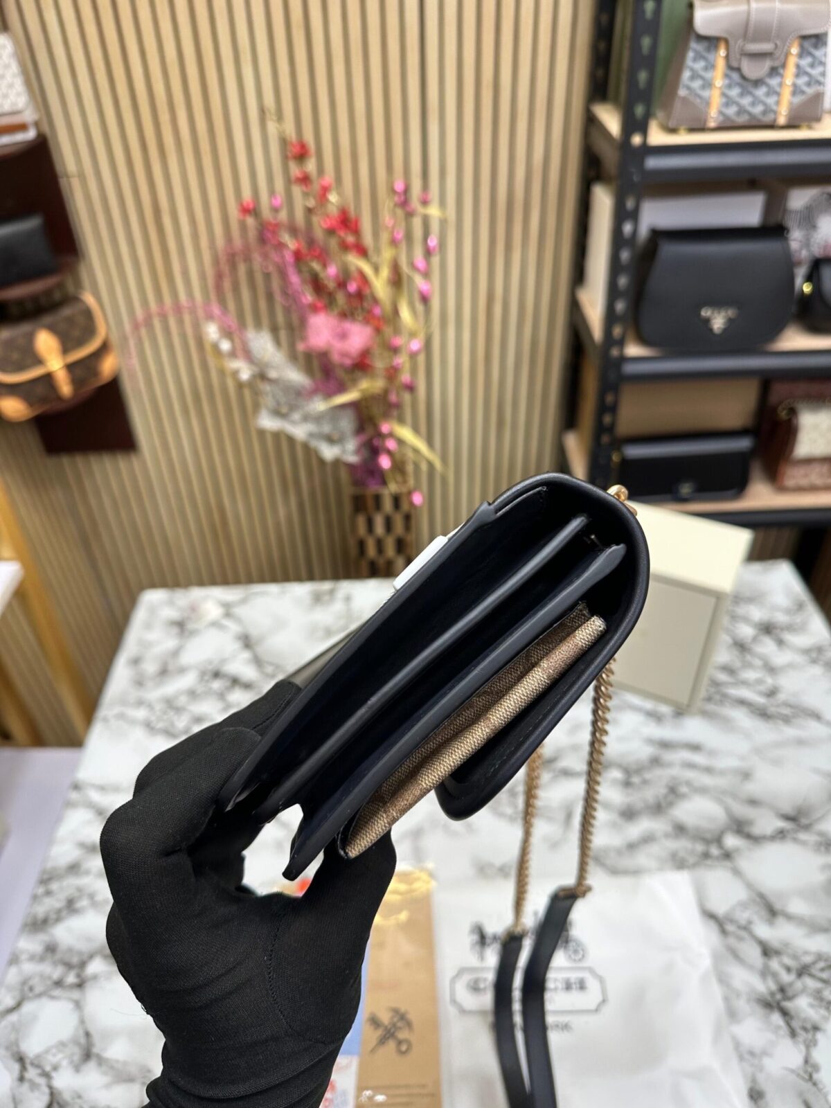 COACH KLARE FLORAL SIGNATURE CROSSBODY BAG WITH OG MAGNETIC BOX - Image 5