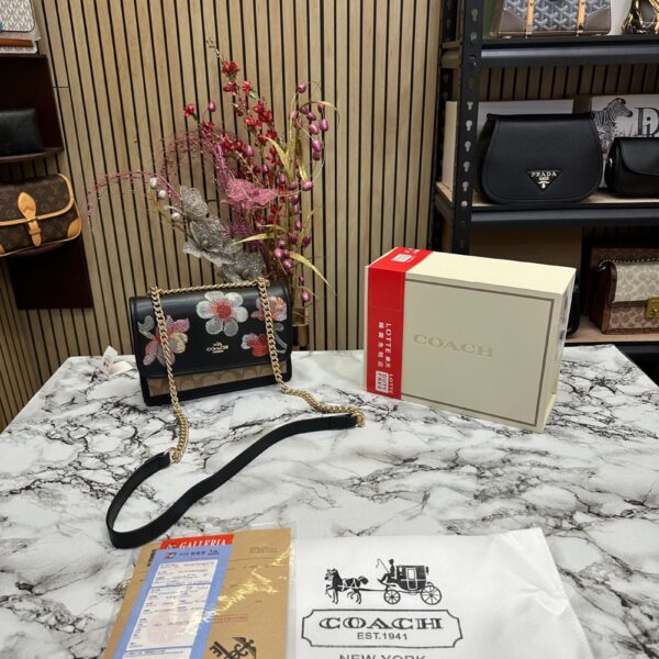 COACH KLARE FLORAL SIGNATURE CROSSBODY BAG WITH OG MAGNETIC BOX