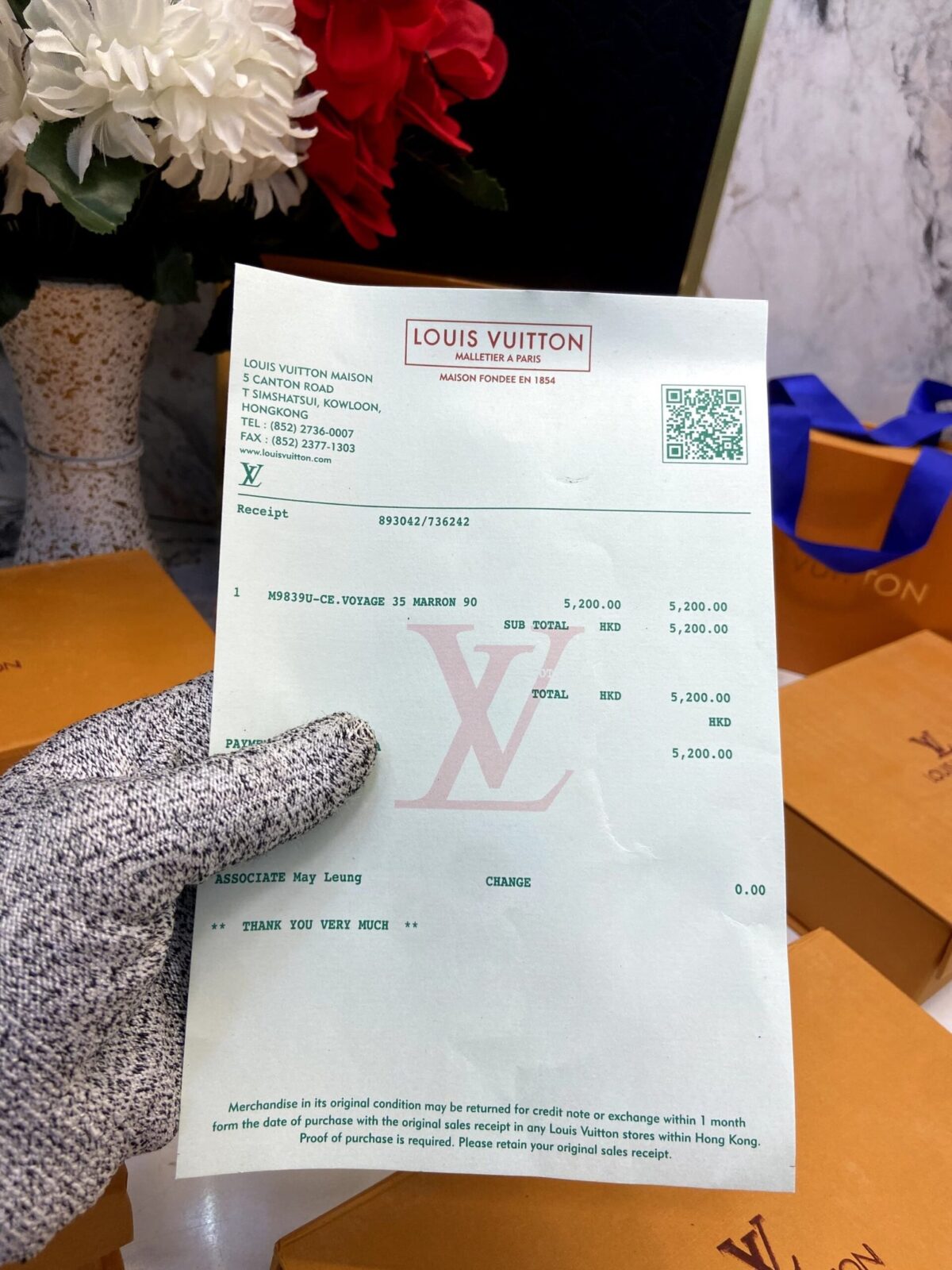 Louis Vuitton Premium  2 Buckle Belt & wallet Combo - Image 7