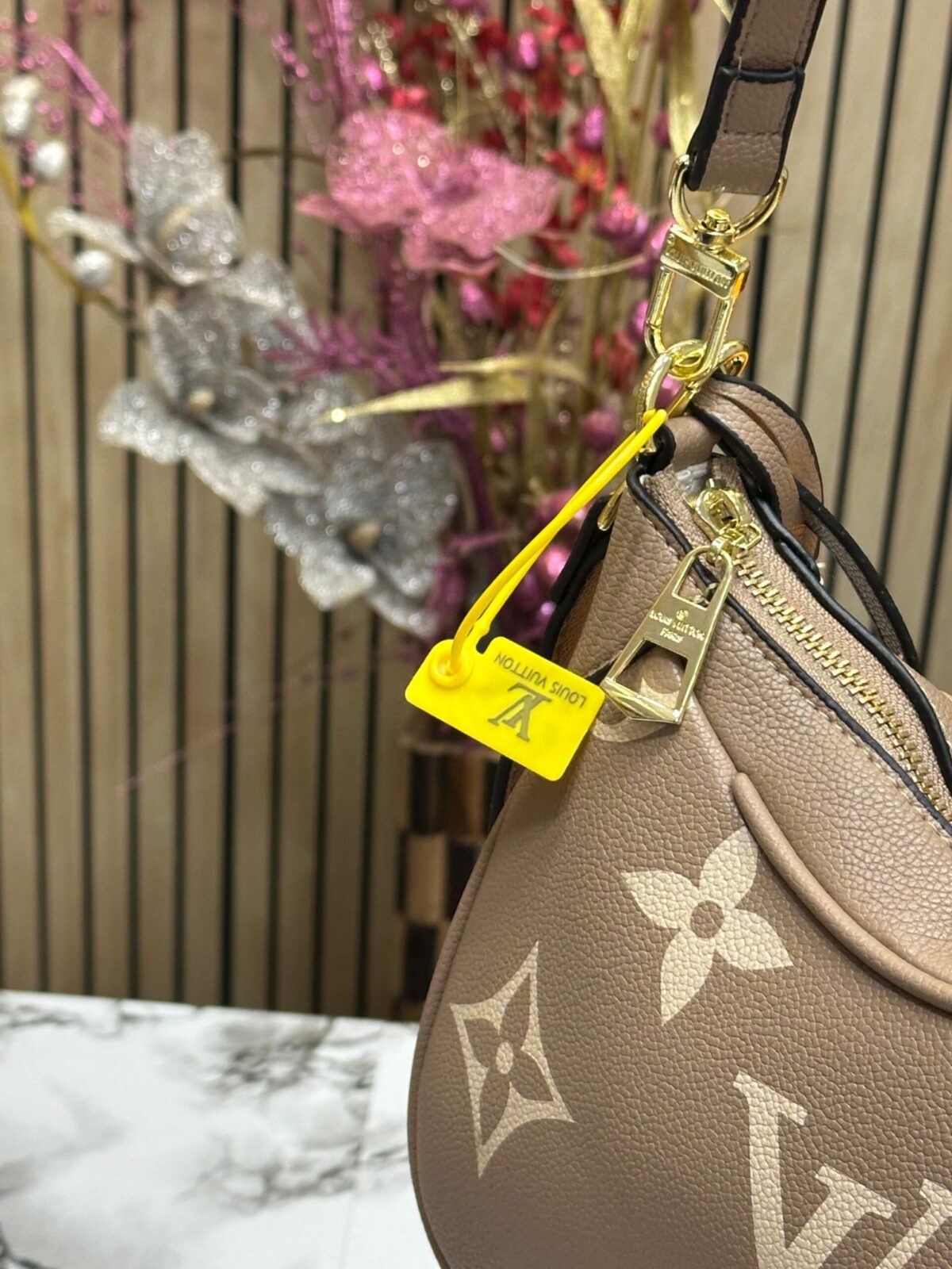 LOUIS VUITTON BICOLOR MONOGRAM EMPREINTE - Image 6