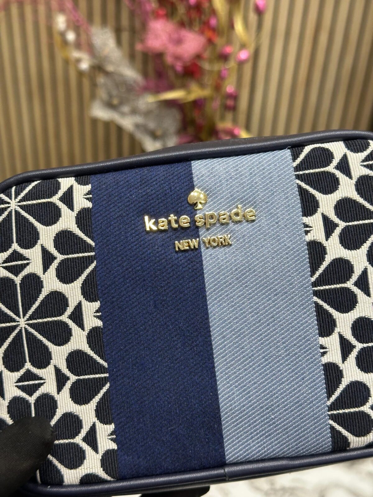 KATE SPADE FLOWER JACQUARD STRIPS MULTI COLOUR CROSSBODY BAG - Image 3