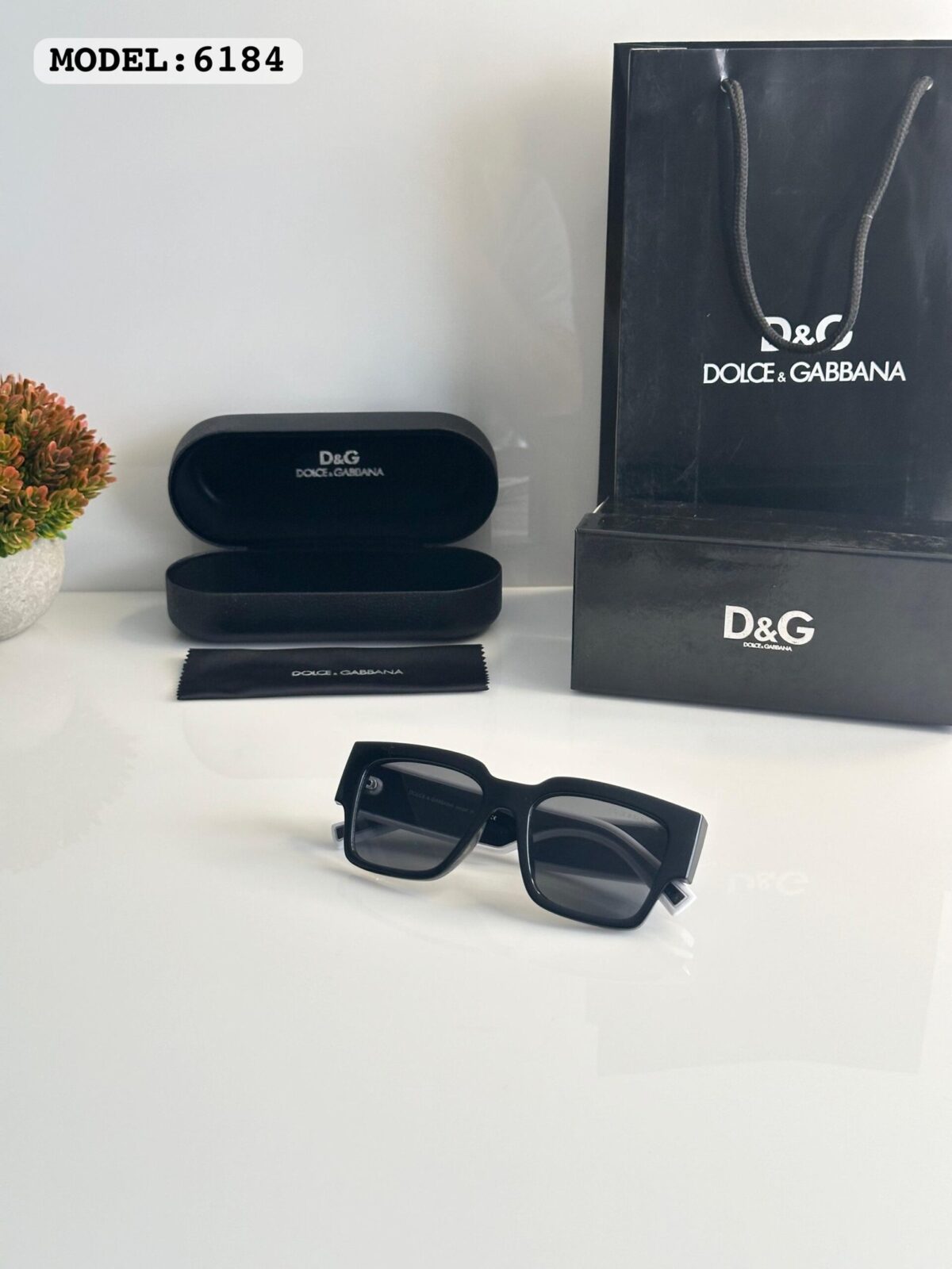 DOLCE & GABBANA BLACK WHITE - Image 4