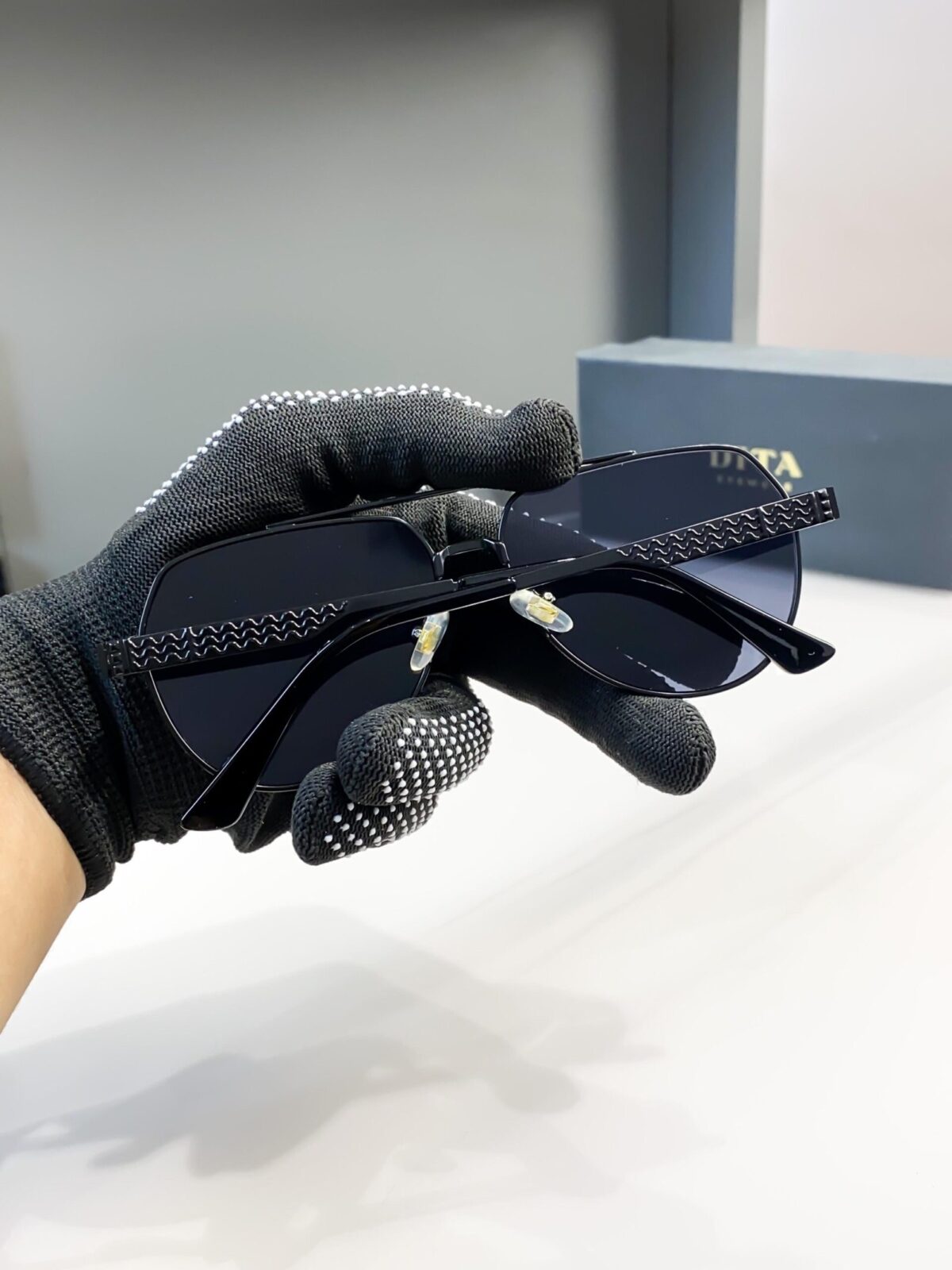 Dita Full Black - Image 3