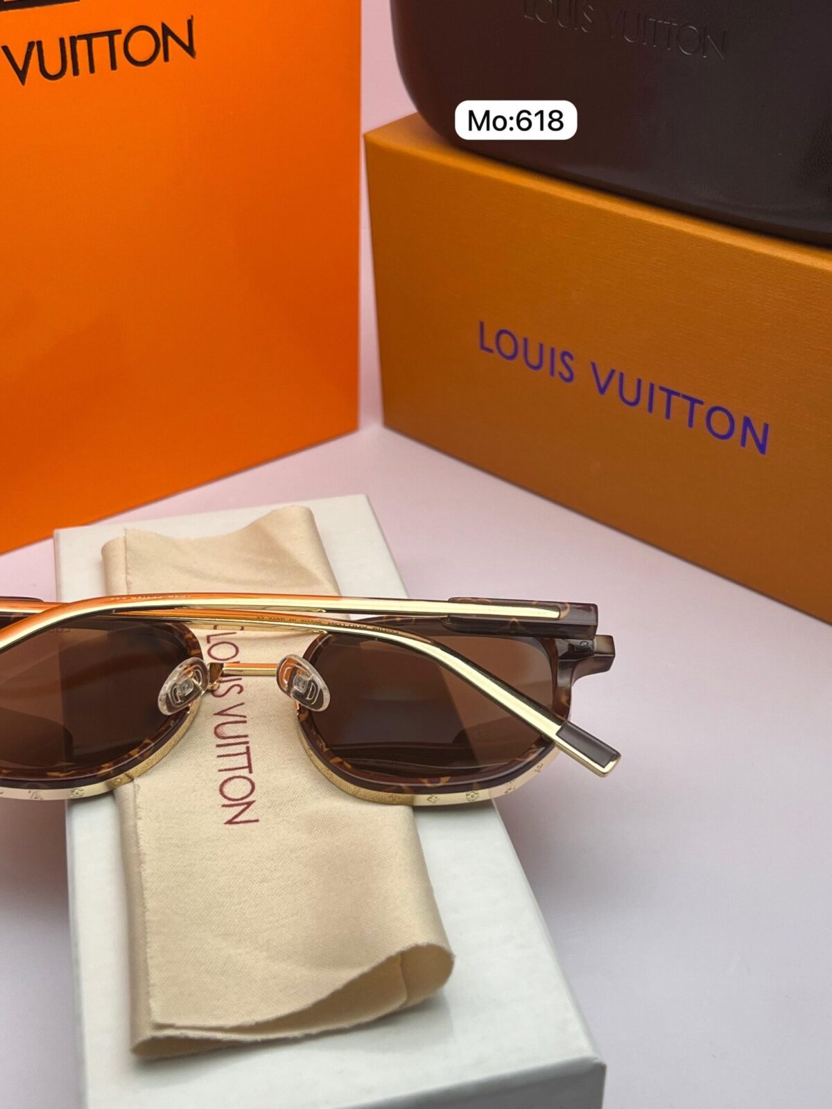 Louis Vuitton Brown - Image 3