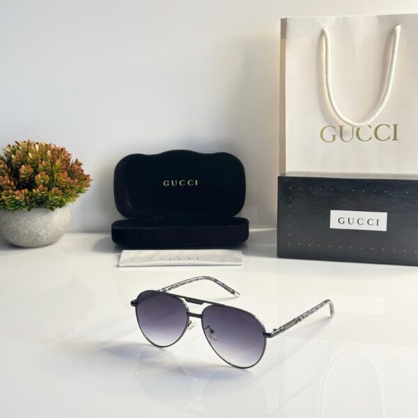 Gucci Black