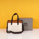 Coach Field Tote Bag With OG & Dust Bag & Shoulder Strap*🤍🍒 - Image 7