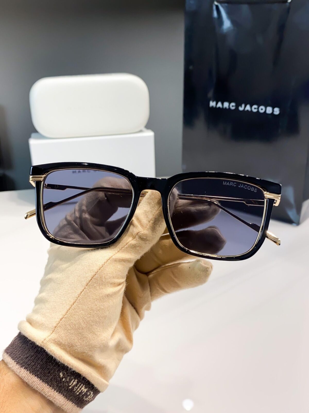 Marc Jacobs - Image 5