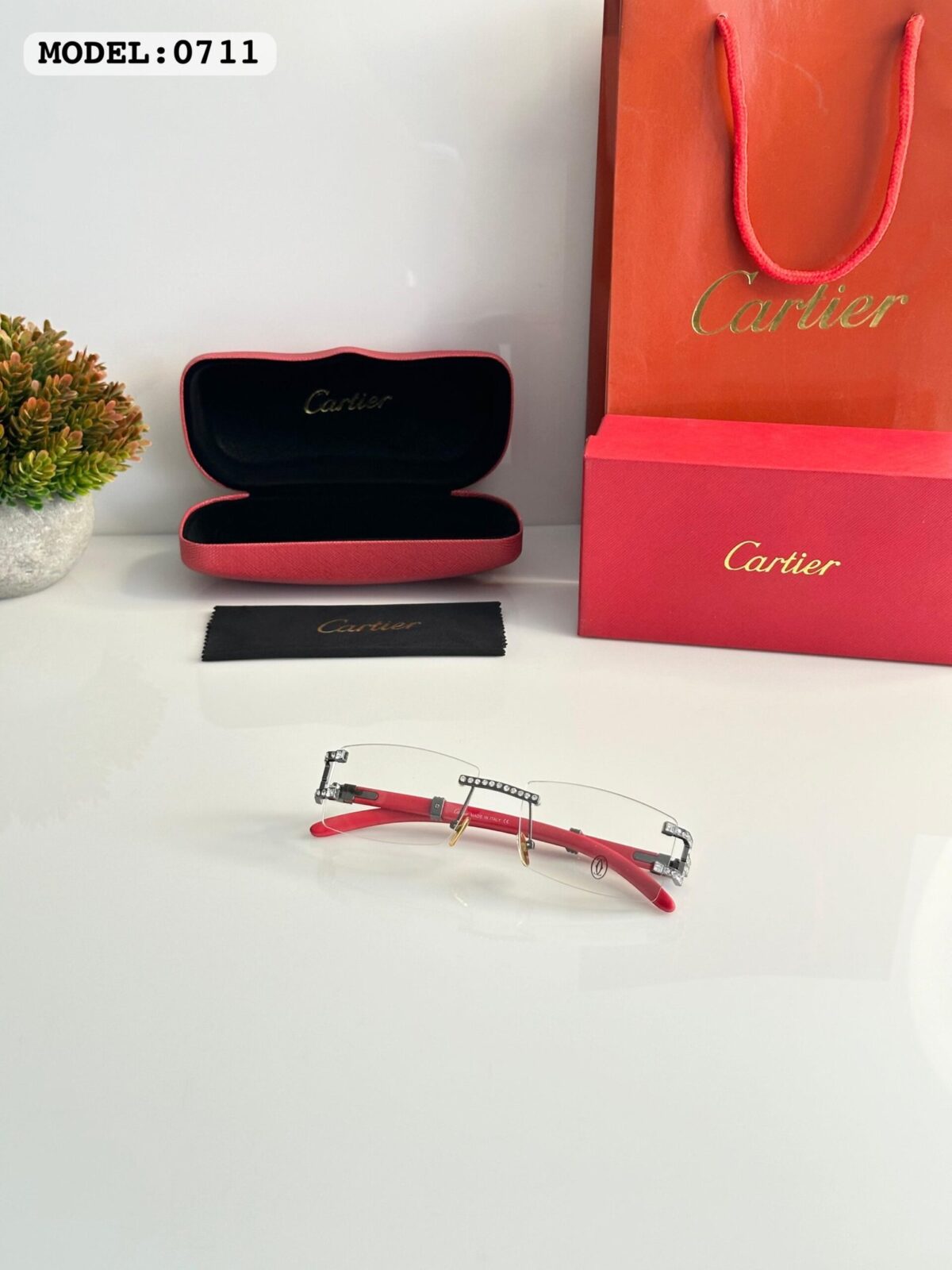 Cartier Gun Frame Red - Image 2