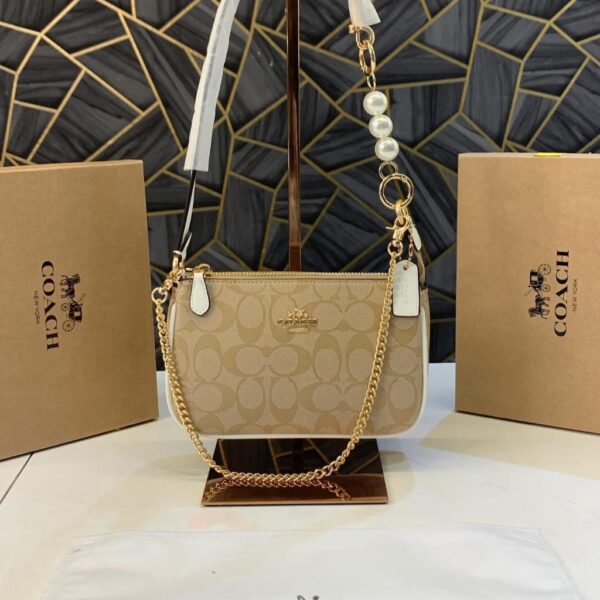 Coach_Classy_Flowe_Patch_Sling_Bag