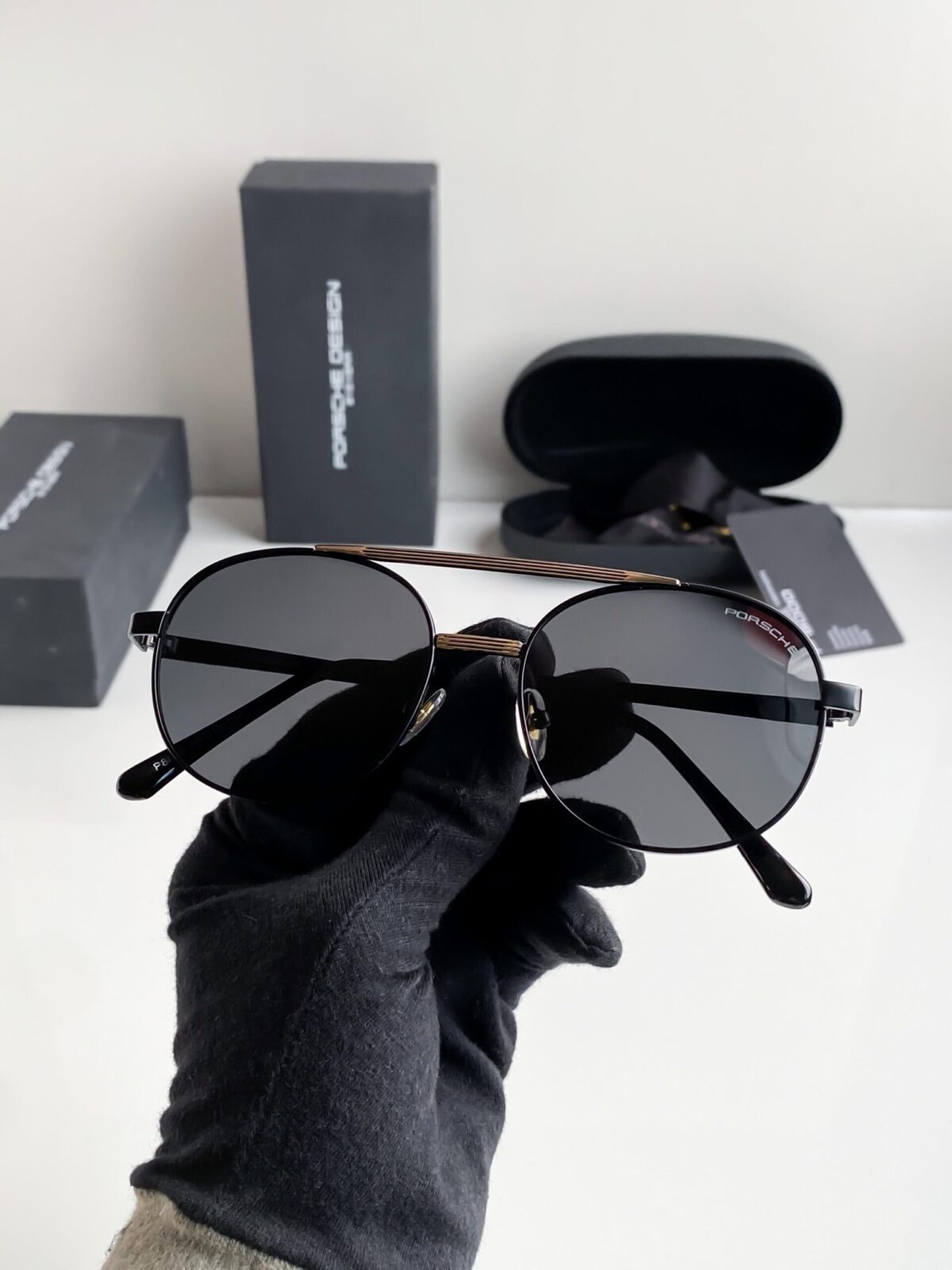 Porsche Black - Image 4