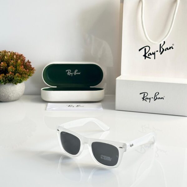 Rayban Ice Black
