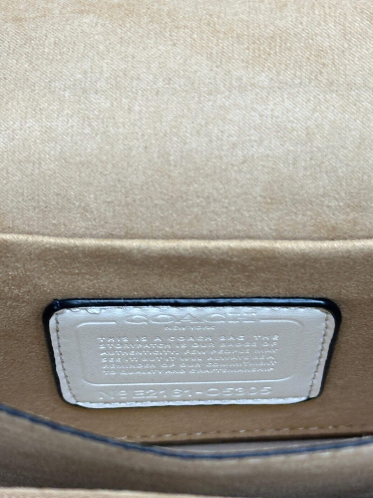 COACH KLARE FLORAL SIGNATURE CROSSBODY BAG WITH OG MAGNETIC BOX - Image 7