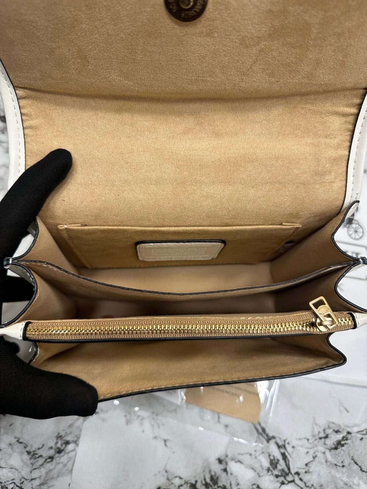 COACH KLARE FLORAL SIGNATURE CROSSBODY BAG WITH OG MAGNETIC BOX - Image 6