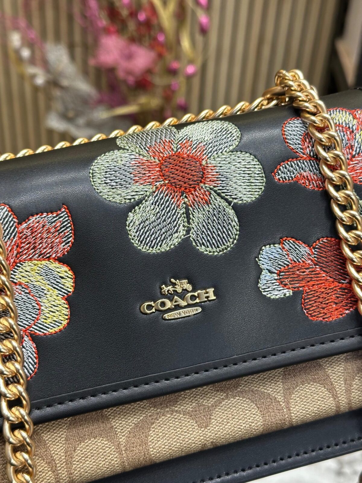 COACH KLARE FLORAL SIGNATURE CROSSBODY BAG WITH OG MAGNETIC BOX - Image 2
