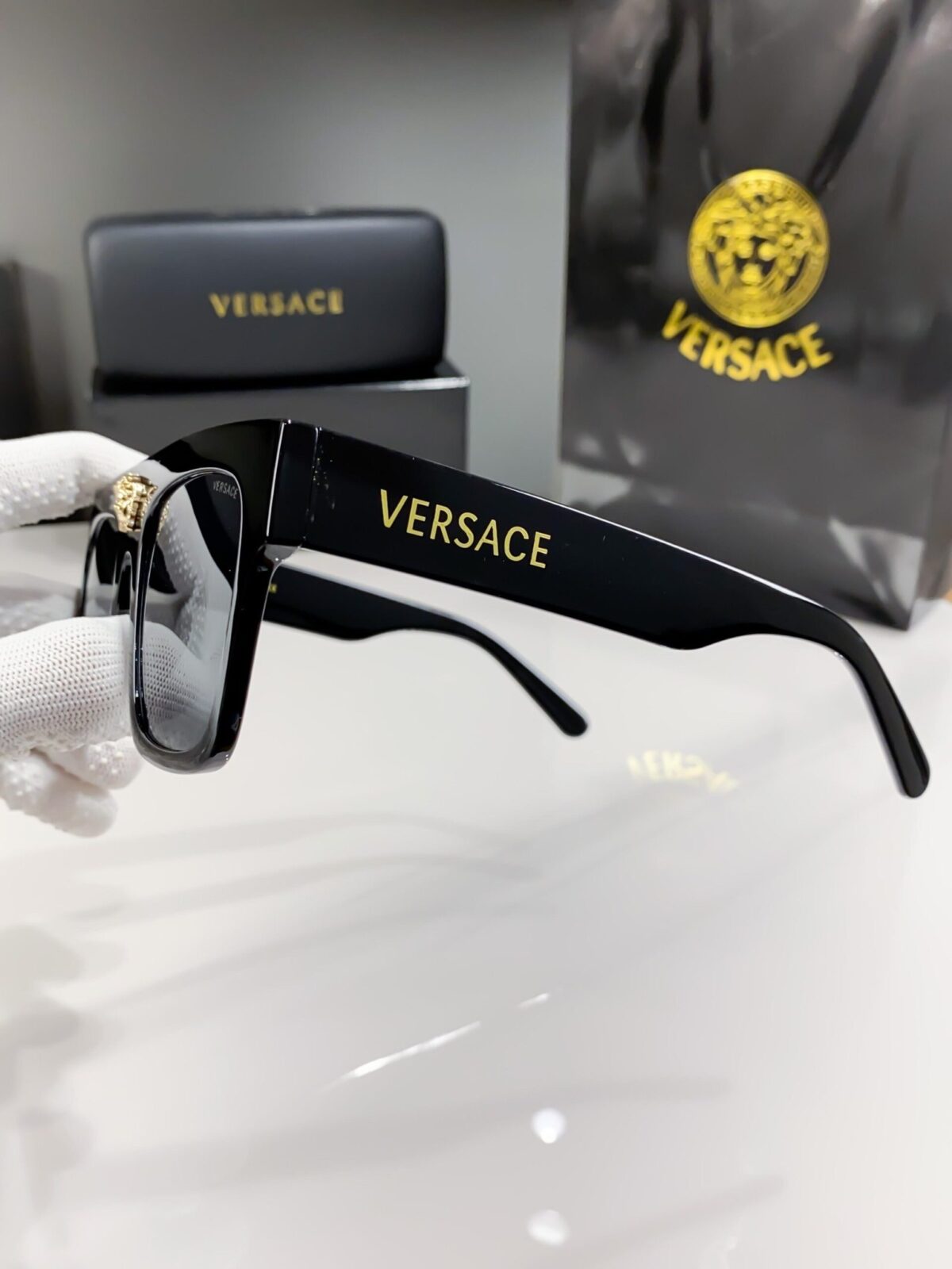 Versace - Image 5