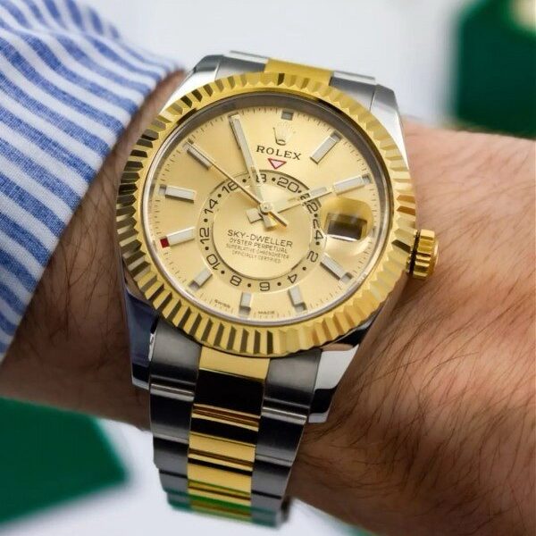 Rolex Oyster perpetual Sky Dweller