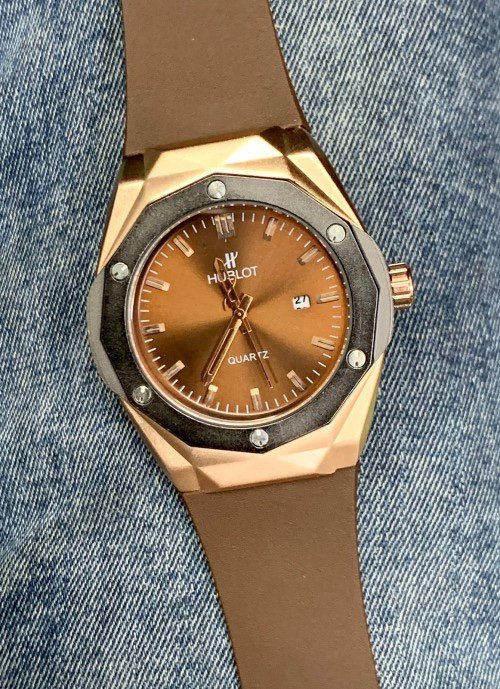 img_4004-1.jpeg Hublot Quartz - Image 1
