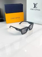 Louis vuitton grey 88082 - Image 2