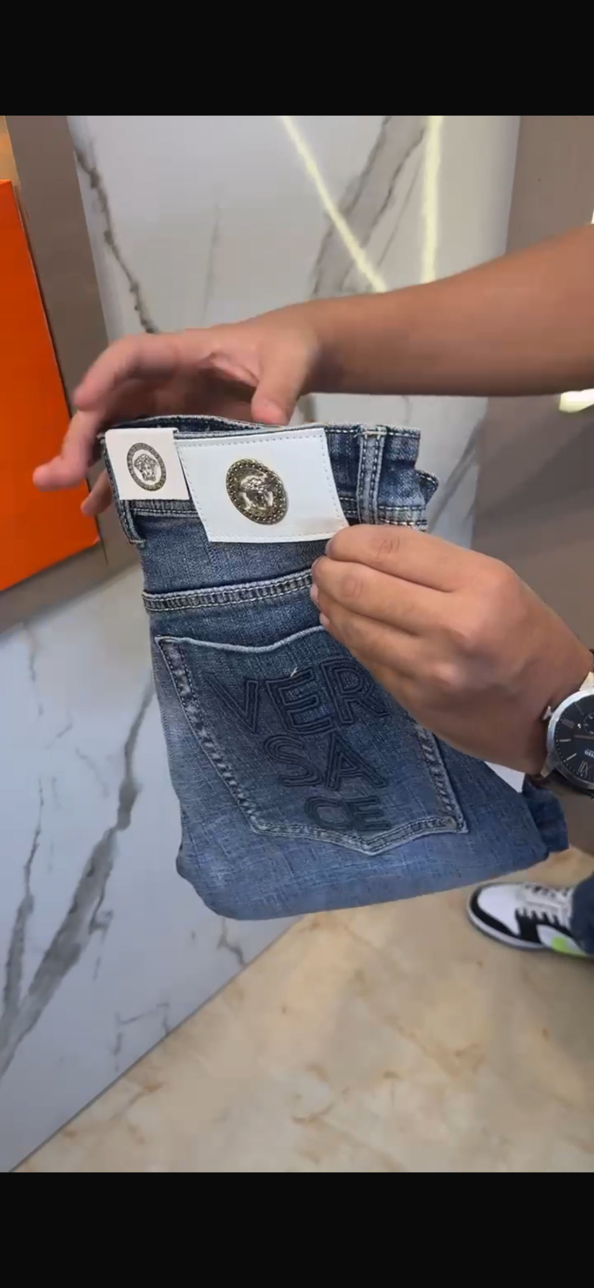 Versace Jeans 👖 - Image 2