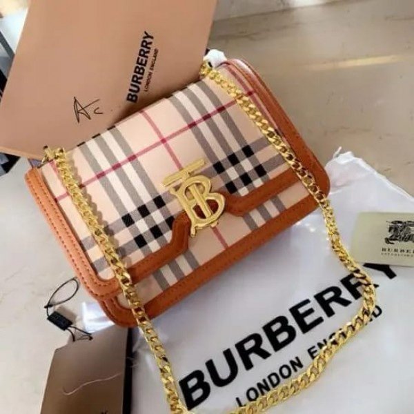img_8868.jpeg Burberry monogram tb logo bag with og box - Image 1